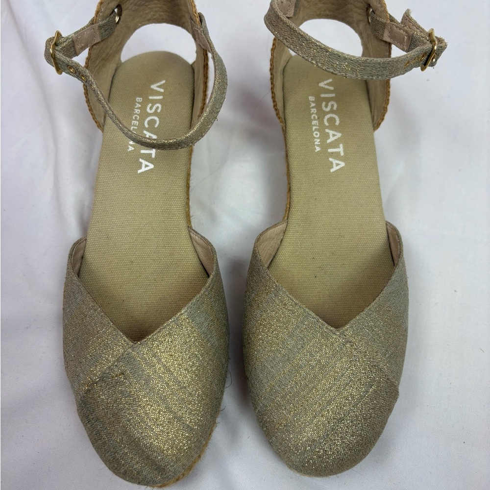 Viscata Barcelona Pubol Limited Edition Canvas Espadrille Wedges in Gold Size 40